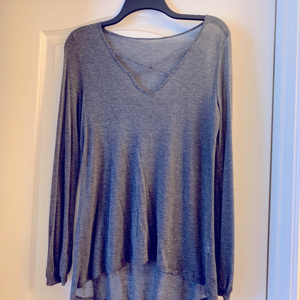 Grey tinsel top